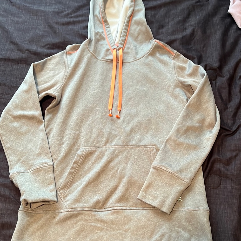 Lightweight hoodie